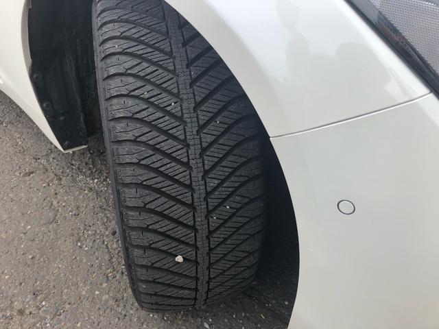 スカイライン ハイブリッド　ＧＴ　タイプＰ　クリアランスソナー　アルミホイール　ＬＥＤヘッドランプ　ＡＴ　盗難防止システム　衝突安全ボディ　ＡＢＳ　ＥＳＣ　エアコン　パワーステアリング　パワーウィンドウ　パイロット２　サンルーフ（64枚目）