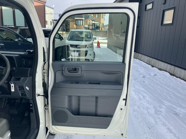 Ｎ－ＶＡＮ Ｇ・ホンダセンシング　４ＷＤ　助手席ピラーレス　両側スライドドア　レーンキープアシスト　クルーズコントロール　修復歴無し　本州仕入れ　ＥＴＣ　キーレス　横滑り防止装置　レーンアシスト　アダプティブクルーズコントロール（12枚目）