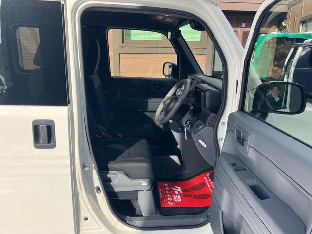 Ｎ－ＶＡＮ Ｇ・ホンダセンシング　４ＷＤ　助手席ピラーレス　両側スライドドア　レーンキープアシスト　クルーズコントロール　修復歴無し　本州仕入れ　ＥＴＣ　キーレス　横滑り防止装置　レーンアシスト　アダプティブクルーズコントロール（26枚目）