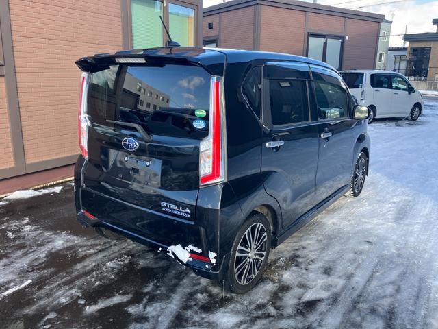 ステラ カスタムＲＳ　スマートアシスト　４ＷＤ　修復歴無し　本州仕入れ　スマートアシストＩＩ　エコアイドル　インタークーラーターボ　地デジ　バックモニター　キーレス　スマートキー　盗難防止システム　衝突安全ボディ（17枚目）