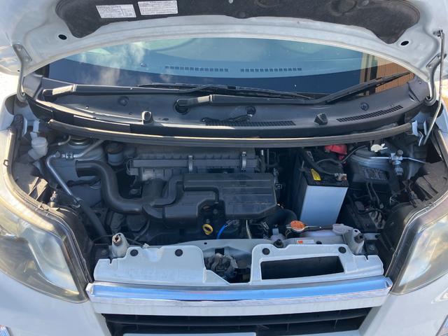 ムーヴ カスタム　ＸスマートセレクションＳＮ　４ＷＤ　Ｂカメラ　アイドリングストップ　衝突安全ボディ　ＬＥＤヘッドランプ　オートエアコン　盗難防止装置　ナビ　ＡＢＳ　寒冷地仕様　助手席エアバッグ　Ｓキー　ベンチシート　パワーウィンドウ　エアバック（6枚目）