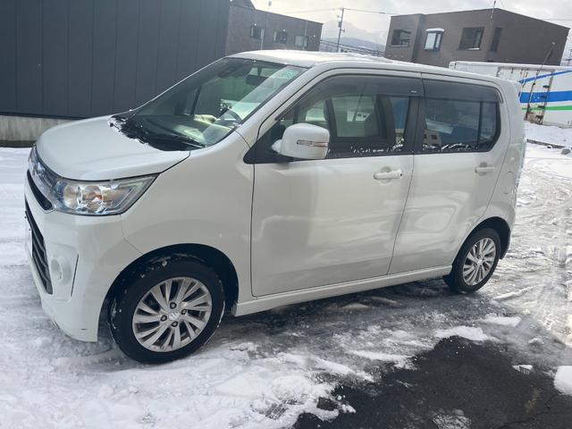 ワゴンＲスティングレー 　４ＷＤ　本州仕入れ　レーダーブレーキＳ　ナビＴＶ　Ｂカメラ　イモビライザー　電動格納式ドアミラー　スマートキー　両席エアバック　Ｉ－ＳＴＯＰ　衝突安全ボディ　運転席側シートヒーター　ＥＳＣ　ＡＢＳ（9枚目）