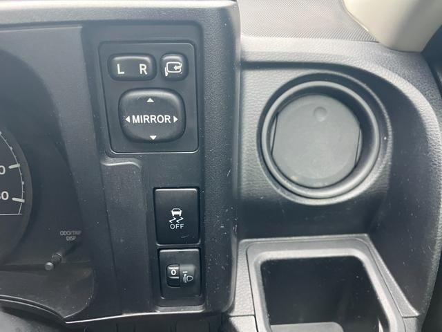 プロボックス ＤＸコンフォート　４ＷＤ　電動電格ミラー　バックカメラ　ワンセグＴＶ　パワーウインドウ　キーレス　ナビＴＶ　ＥＴＣ　運転席エアバック　助手席エアバッグ　ドラレコ付き　ＥＳＣ　パワーステアリング　ＡＢＳ（46枚目）