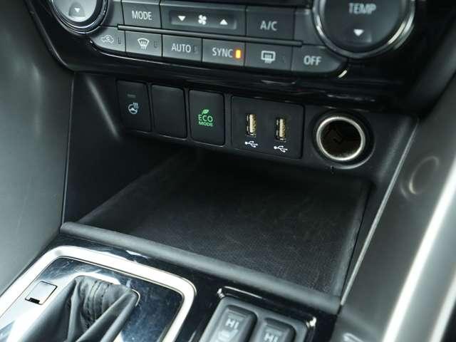 エクリプスクロス ブラックエディション 純正スマホ連携8インチナビ マルチアラウンドモニター 電動サンルーフ&ルーフレール 電動リアゲート ヘッドアップディスプレイ(24枚目)