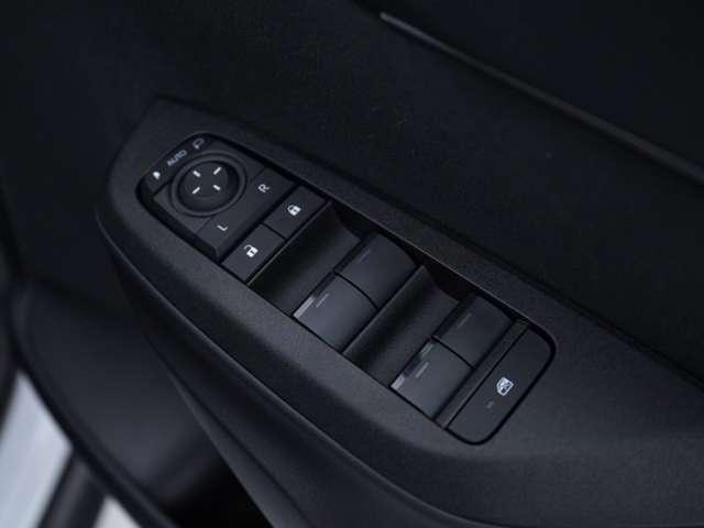 ヤリスクロス Z ナビ バックカメラ ドライブレコーダー ETC アダプティブクルーズコントロール 電動シート 電動リアゲート(29枚目)