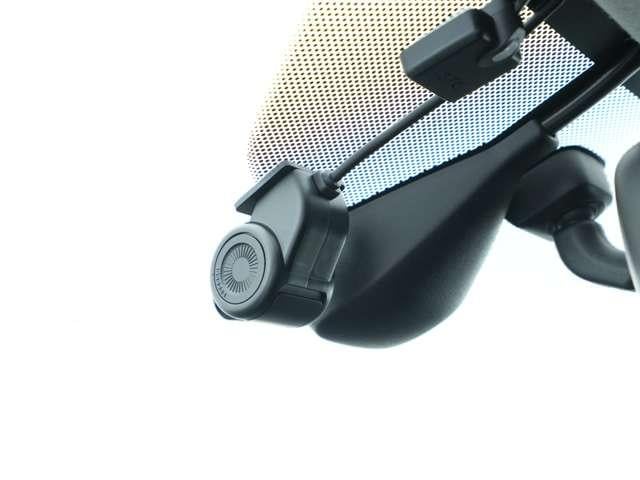 ランサー ＧＳＲエボリューションＸ　フロントグリルメッキモール　バンパー中央部グレー塗装　グリルラスシルバー塗装　フロントフォグランプ　夏冬タイヤセット　ナビ　ドライブレコーダー　ＥＴＣ　エンジンスターター（16枚目）