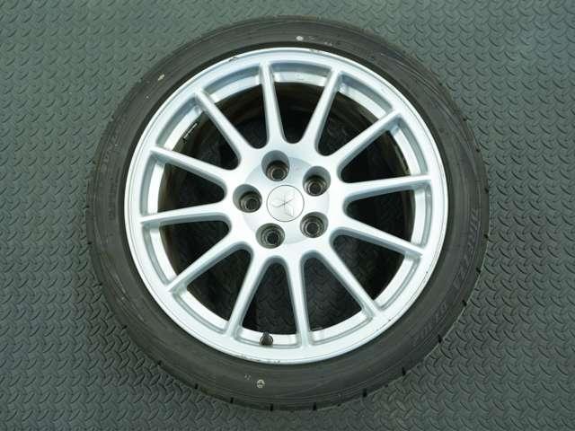 ランサー ＧＳＲエボリューションＸ　フロントグリルメッキモール　バンパー中央部グレー塗装　グリルラスシルバー塗装　フロントフォグランプ　夏冬タイヤセット　ナビ　ドライブレコーダー　ＥＴＣ　エンジンスターター（18枚目）