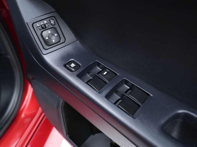 ランサー ＧＳＲエボリューションＸ　フロントグリルメッキモール　バンパー中央部グレー塗装　グリルラスシルバー塗装　フロントフォグランプ　夏冬タイヤセット　ナビ　ドライブレコーダー　ＥＴＣ　エンジンスターター（29枚目）