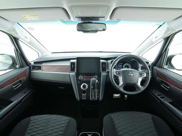 デリカD:5 P 電動サイドステップ 純正エンジンスタータ(7枚目)