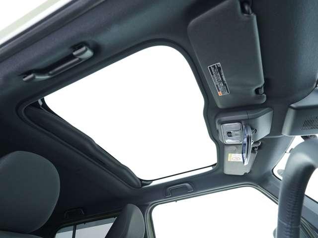 タフト Ｇターボ　ダーククロムベンチャー　ナビ　マルチアラウンドモニター　ドライブレコーダー　ＥＴＣ　ガラスルーフ　障害物センサー　スマートキー（17枚目）