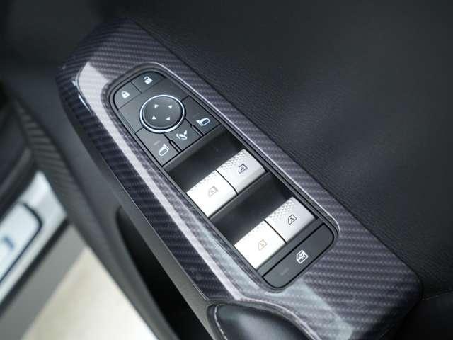 アウトランダーＰＨＥＶ Ｇ　三菱認定保証　１５００Ｗ給電　夏冬タイヤセット有　衝突被害軽減ブレーキ　マルチアラウンドモニター　アイドリングストップ　障害物センサー（38枚目）