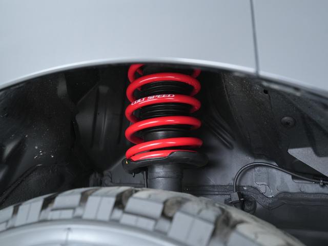 デリカミニ Ｔ　プレミアム　アップサス　バンパーガード（ＤＡＮＳＨＡＱ）　オープンカントリー　ナイトロパワーＭ２９スティンガーホイール　社外ステンレスマフラー　マッドフラップ　ナビ　マルチアラウンドモニター　エンジンスターター（6枚目）