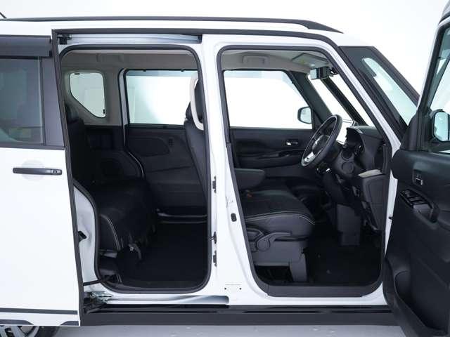 デリカミニ Ｇ　プレミアム　純正９型ナビ　マルチアラウンドモニター　両側電動スライドドア　マイパイロット　撥水シート　シートヒーター　ルーフレール　ハンズフリーオートスライドドア（19枚目）