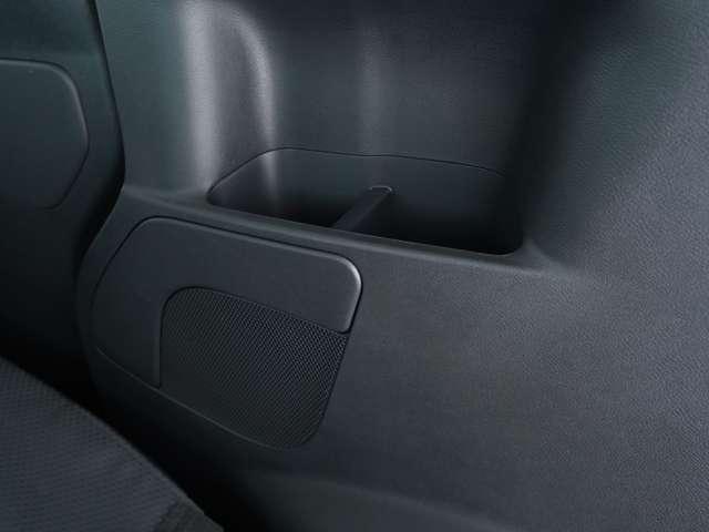 デリカミニ Ｇ　プレミアム　純正９型ナビ　マルチアラウンドモニター　両側電動スライドドア　マイパイロット　撥水シート　シートヒーター　ルーフレール　ハンズフリーオートスライドドア（31枚目）