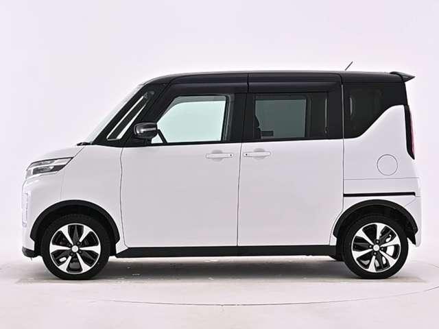 ｅＫクロススペース Ｔ　ナビ　マルチアラウンドモニター　デジタルルームミラー　ＥＴＣ　夏冬タイヤセット有　両側電動スライドドア（3枚目）