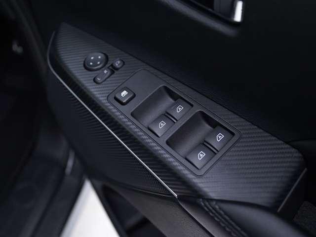 デリカＤ：５ Ｐ　純正１０．１型ナビ　バックカメラ　両側電動スライドドア　ＥＴＣ　マイパイロット　電動シート　電動リアゲート（35枚目）