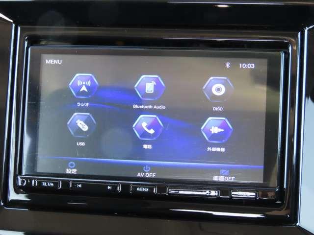 �i�r���j���[���a�����������������@�\���t���Ă��܂��̂ŃX�}�z���q���ĉ��y�𒮂����Ƃ��ł��܂���