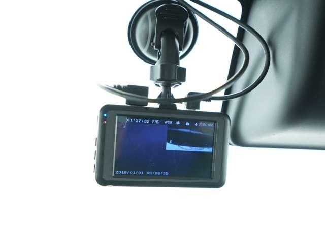 ｅＫスペースカスタム カスタムＴ　セーフティパッケージ　ナビ　ドライブレコーダー　純正エンジンスターター　マルチアラウンドモニター　ＥＴＣ　両側電動スライドドア（6枚目）