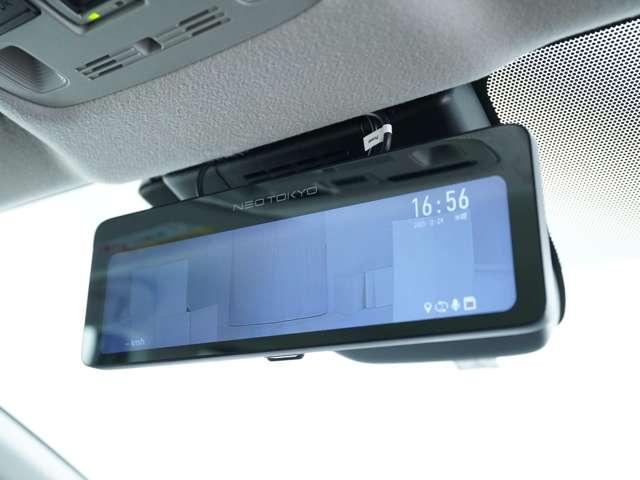 シエンタ ハイブリッドＺ　ナビ　全周囲カメラ　後部ドライブレコーダー　ＥＴＣ　夏冬タイヤセット有　両側電動スライドドア　１５００Ｗ給電　シートヒーター　ブラインドスポットモニター（23枚目）