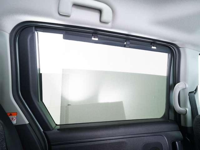 シエンタ ハイブリッドＺ　ナビ　全周囲カメラ　後部ドライブレコーダー　ＥＴＣ　夏冬タイヤセット有　両側電動スライドドア　１５００Ｗ給電　シートヒーター　ブラインドスポットモニター（33枚目）