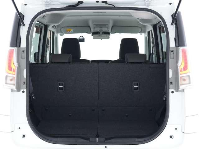 デリカＤ：２ ハイブリッドＭＺ　ＣＤオーディオ　エンジンスターター　ドライブレコーダー　ＥＴＣ　両側電動スライドドア　クルーズコントロール　シートヒーター　夏冬タイヤセット有　シートバックテーブル（10枚目）