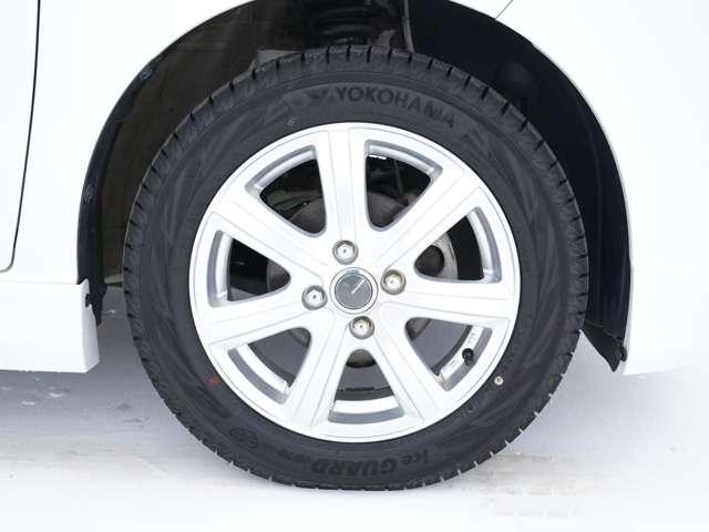 デリカＤ：２ ハイブリッドＭＺ　ＣＤオーディオ　エンジンスターター　ドライブレコーダー　ＥＴＣ　両側電動スライドドア　クルーズコントロール　シートヒーター　夏冬タイヤセット有　シートバックテーブル（18枚目）
