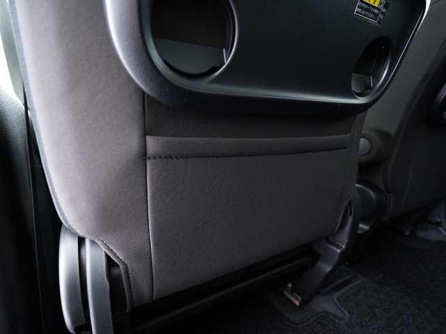 デリカＤ：２ ハイブリッドＭＺ　ＣＤオーディオ　エンジンスターター　ドライブレコーダー　ＥＴＣ　両側電動スライドドア　クルーズコントロール　シートヒーター　夏冬タイヤセット有　シートバックテーブル（35枚目）