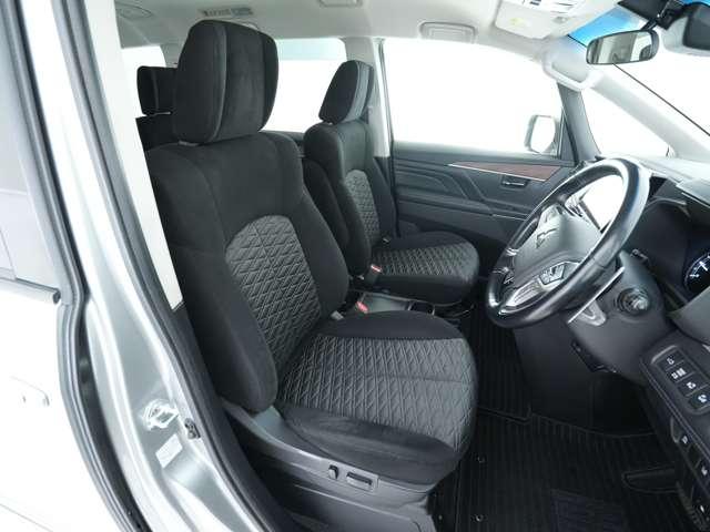 デリカD:5 G パワーパッケージ 純正10.1型ナビ バックカメラ マッドフラップ 電動シート 両側電動スライドドア 純正エンジンスターター 横滑り防止装置 パドルシフト(8枚目)