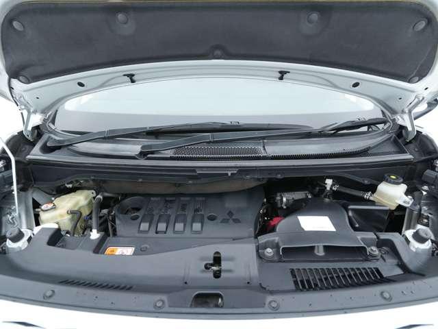 デリカD:5 G パワーパッケージ 純正10.1型ナビ バックカメラ マッドフラップ 電動シート 両側電動スライドドア 純正エンジンスターター 横滑り防止装置 パドルシフト(42枚目)