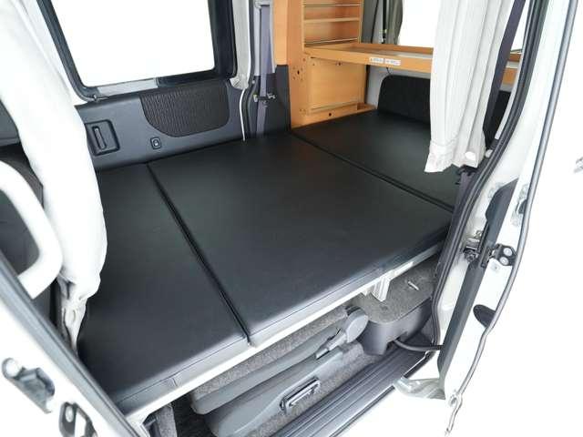 アトレーワゴン カスタムターボRSリミテッド SAIII ベッドキット バックカメラ(4枚目)