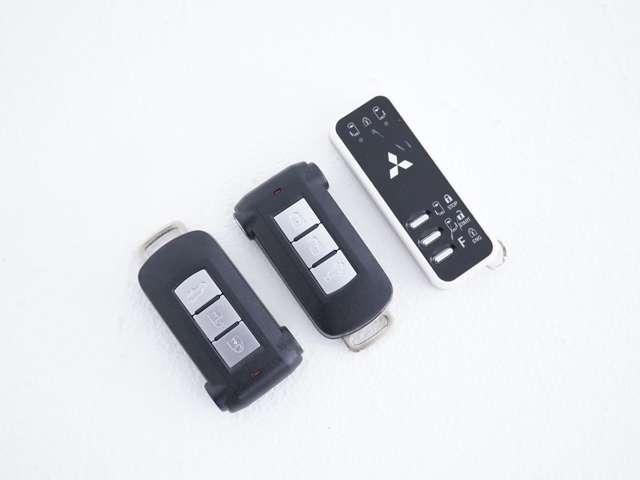 デリカD:5 P アルパイン11型ナビ マルチアラウンドモニター エクステリアパッケージ 純正エンジンスターター 両側電動スライドドア ワンオーナー 電動サイドステップ 電動シート 電動リアゲート(8枚目)