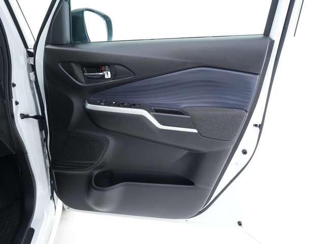 デリカＤ：２ ハイブリッドＭＺ　全方位カメラパッケージ　ナビ　マルチアラウンドモニター　前後ドライブレコーダー　ＥＴＣ　ウォークスルー　シートバックテーブル　両側電動スライドドア　シートヒーター　アダプティブクルーズコントロール（32枚目）