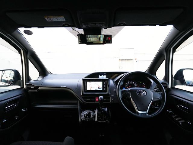 ノア G 4WD 1オーナー 寒冷地仕様 衝突回避支援パッケージ 8人乗り ナビTV バックモニター エンジンスターター(13枚目)