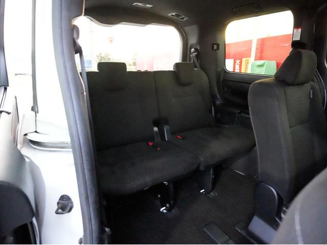 ノア G 4WD 1オーナー 寒冷地仕様 衝突回避支援パッケージ 8人乗り ナビTV バックモニター エンジンスターター(20枚目)