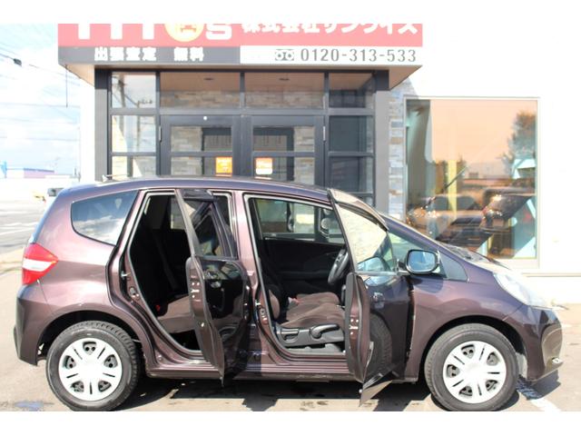 フィット G・10thアニバーサリー ユーザー買取直販・ETC・エンジンスターター・ディスプレイオーディオ・スマートキー・ガイドライン付きバックカメラ・盗難防止システム・衝突安全ボディ・キーレスエントリ・運転席エアバック・助手席エアバック(52枚目)