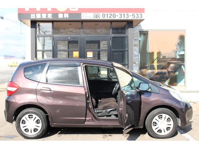 フィット G・10thアニバーサリー ユーザー買取直販・ETC・エンジンスターター・ディスプレイオーディオ・スマートキー・ガイドライン付きバックカメラ・盗難防止システム・衝突安全ボディ・キーレスエントリ・運転席エアバック・助手席エアバック(53枚目)