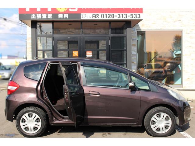 フィット G・10thアニバーサリー ユーザー買取直販・ETC・エンジンスターター・ディスプレイオーディオ・スマートキー・ガイドライン付きバックカメラ・盗難防止システム・衝突安全ボディ・キーレスエントリ・運転席エアバック・助手席エアバック(54枚目)