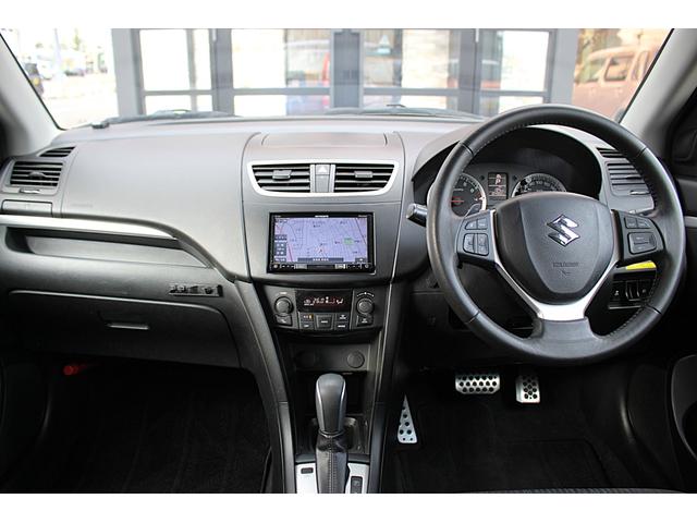 スイフト XS ユーザー買取直販・カロッツェリアナビ・フルセグテレビ・バックカメラ・クルーズコントロール・エンジンスターター・シートヒーター・Bluetoothオーディオ・パドルシフト・プッシュスタート・スマートキー(4枚目)