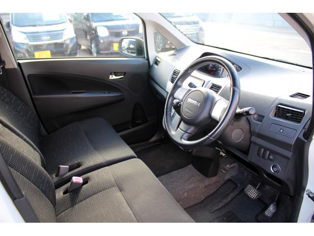 ムーヴ カスタム RS ユーザー買取直販・ガイドライン付きバックモニター・エンジンスターター・プッシュスタート・ワンセグテレビ・スマートキー・オートエアコン・エコモード・寒冷地仕様・ベンチシート・フルフラットシート(19枚目)