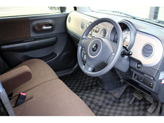 アルトラパン G ユーザー買取直販・1オーナー・シートヒーター・エンジンスターター・スマートキー・プッシュスタート・純正オーディオ・盗難防止システム・衝突安全ボディ・キーレスエントリ・運転席エアバック・助手席エアバック(17枚目)