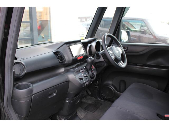 N-BOXカスタム G ユーザー買取直販・フルセグテレビ・ガイドライン付きバックカメラ・ストラーダナビ・ETC・プッシュスタート・スマートキー・盗難防止システム・ベンチシート・運転席エアバック・助手席エアバック(29枚目)