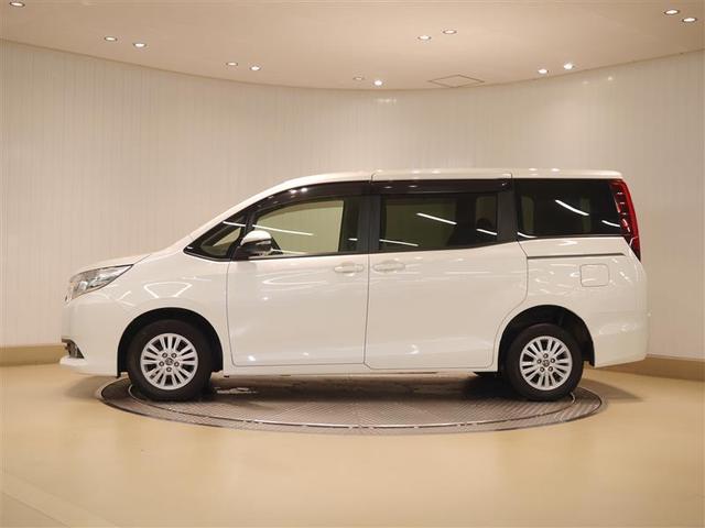 ノア Ｇ　ＬＥＤライト　ＴＳＳ　両側ＰＳＤ　ＥＴＣ車載器　オートエアコン　デュアルエアバック　ナビＴＶ　エアバッグ　ＤＶＤ再生　キーレス　寒冷地仕様車　アルミホイール　盗難防止装置　メモリーナビ　横滑り防止（2枚目）