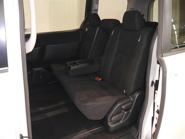 ノア Ｇ　ＬＥＤライト　ＴＳＳ　両側ＰＳＤ　ＥＴＣ車載器　オートエアコン　デュアルエアバック　ナビＴＶ　エアバッグ　ＤＶＤ再生　キーレス　寒冷地仕様車　アルミホイール　盗難防止装置　メモリーナビ　横滑り防止（8枚目）