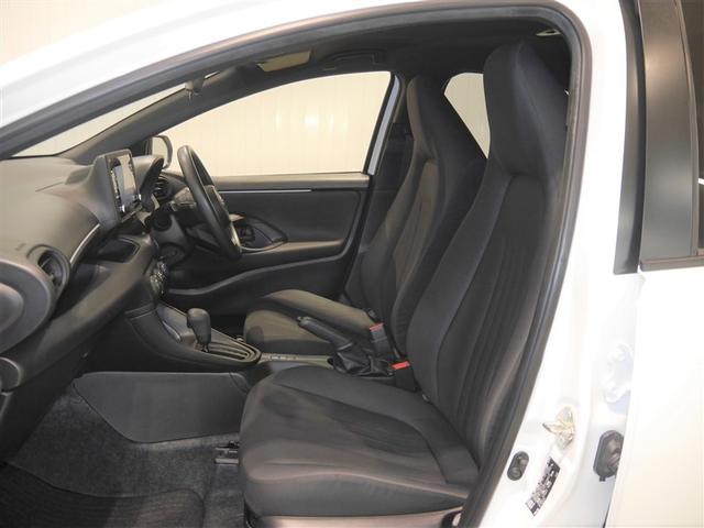 ヤリス Ｘ　追突防止装置　ＶＳＣ　スマートキー＆プッシュスタート　イモビライザー　寒冷地仕様　Ｂカメラ　マニュアルエアコン　ＥＴＣ付　ナビ　Ａクルコン　レンタアップ　４ＷＤ　パワーウインドウ　ＡＢＳ　キーレス（11枚目）