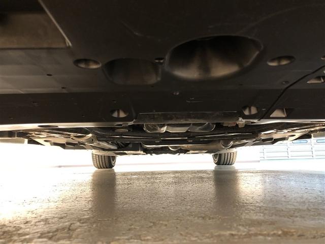 ＩＳ ＩＳ３００ｈ　バージョンＬ　ＤＶＤ再生　ミュージックプレイヤー接続可　黒革シート　メモリーナビ　バックモニター　オートクルーズコントロール　ＡＷＤ　ナビＴＶ　アルミホイール　寒冷地仕様　スマートキー＆プッシュスタート　電動シート（8枚目）