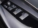 ハイブリッド　ダブルバイビー　衝突軽減　盗難防止　バックモニター　ＬＥＤヘッドライト　クルーズコントロール　横滑り防止機能　メモリーナビ　寒冷地　キーレス　ＤＶＤ再生　エアバッグ　スマートキー　４ＷＤ　ナビ　アルミホイール（31枚目）