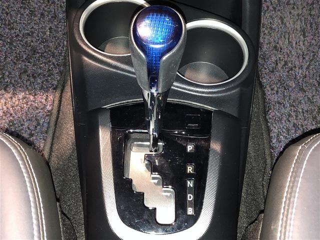 アクア クロスオーバー　ＥＣＯモード　Ｂカメラ　地デジ　イモビライザー　ナビＴＶ　エアコン　ＬＥＤ　ＥＳＣ　アルミホイール　キーフリー　ＤＶＤ再生可　パワーステアリング　パワーウィンドウ　メモリーナビ　ＡＢＳ　寒冷地仕様車（18枚目）