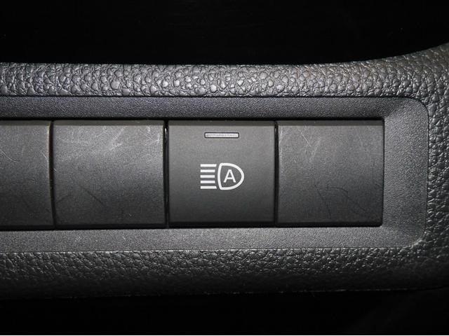 アクア Ｘ　ＡＣ１００Ｖ電源　オートエアコン　ＬＥＤヘッド　クルーズコントロール　ナビ　バックカメラ　ＥＴＣ　サイドエアバッグ　スマートキー　４ＷＤ　盗難防止システム　エアバッグ　メモリーナビ　ＥＳＣ　ＡＢＳ（18枚目）