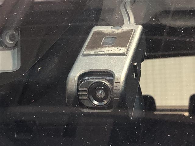 ライズ Ｚ　Ｂカメ　アイドリングＳＴＯＰ　イモビライザー　横滑り防止機能　ＬＥＤヘッドライト　寒冷地仕様　オートクルーズコントロール　アルミホイール　エアバッグ　スマートキ　４ＷＤ車　パワーウィンドウ　ＡＢＳ（6枚目）