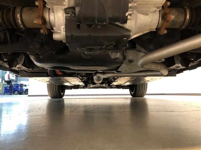 ヤリスクロス ハイブリッドZ アドベンチャー 横滑り防止装置 寒冷地仕様 クルーズコントロール キーレス 4WD LEDヘッドライト エアバッグ ミュージックプレイヤー接続可 スマートキー アイドリングストップ ナビ オートエアコン ドラレコ(10枚目)